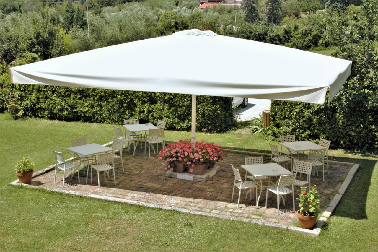 Il Pignocco Country House Santa Veneranda 外观 照片